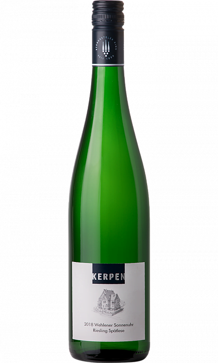 Вино
 белое «Riesling Wehlener Sonnenuhr Spätlese trocken»
 Kerpen 2020