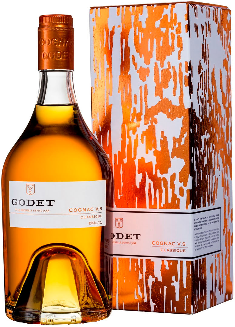 Коньяк Cognac Godet V.S Classique in gift box 0,7l