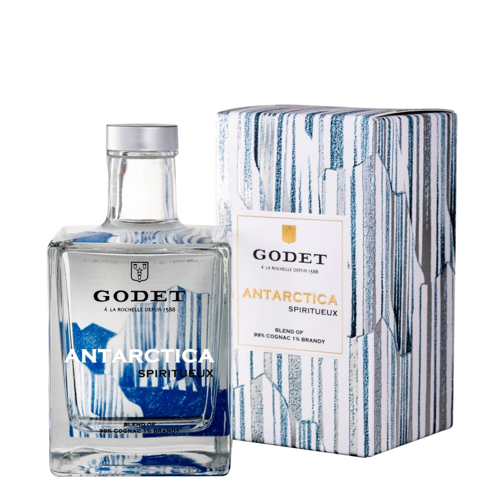 Коньяк Cognac Godet Antarctica Icy White in gift box 0,5l
