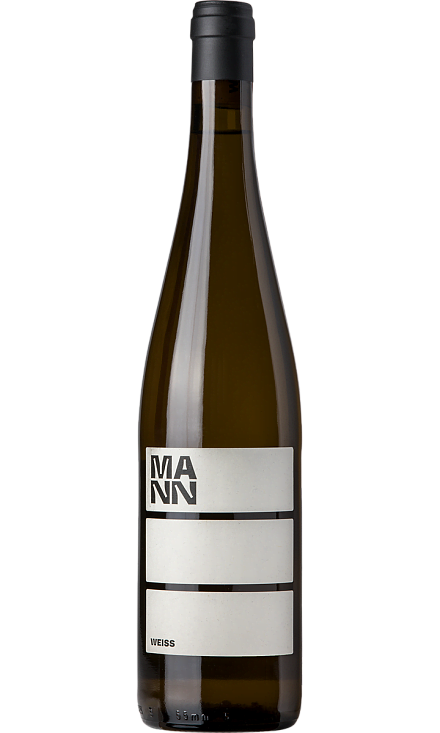 Вино
 белое «Weiss»
 Weingut Mann 2019