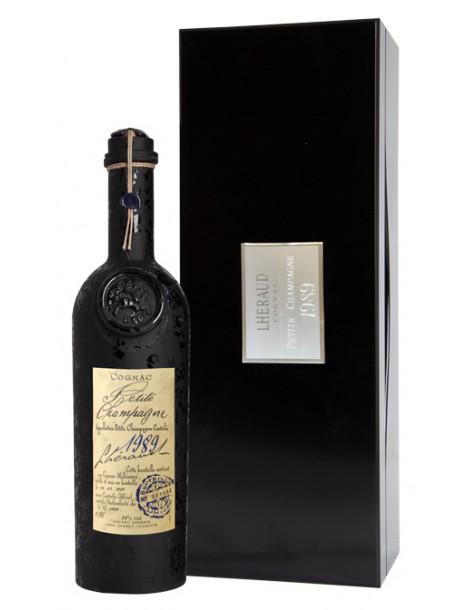 LHERAUD Cognac 1989 Petite Champagne 44% 0,7л п/уп (дерево) - Леро Коньяк 1989 Птит Шампань