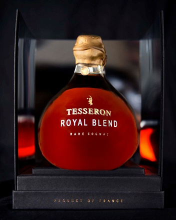 Коньяк Tesseron Royal Blend, в подарочной упаковке, 700 мл