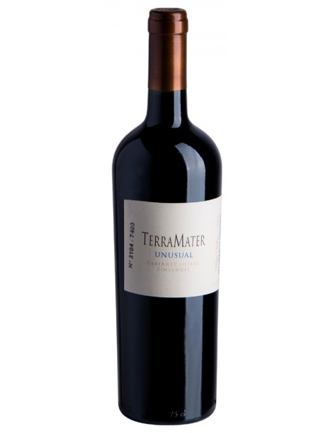 Вино TerraMater Unusual Cabernet Shiraz Zinfandel 2017 13,5% 0,75 л п/уп