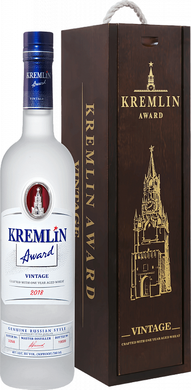 Водка KREMLIN AWARD Vintage (gift box) 0.7 л